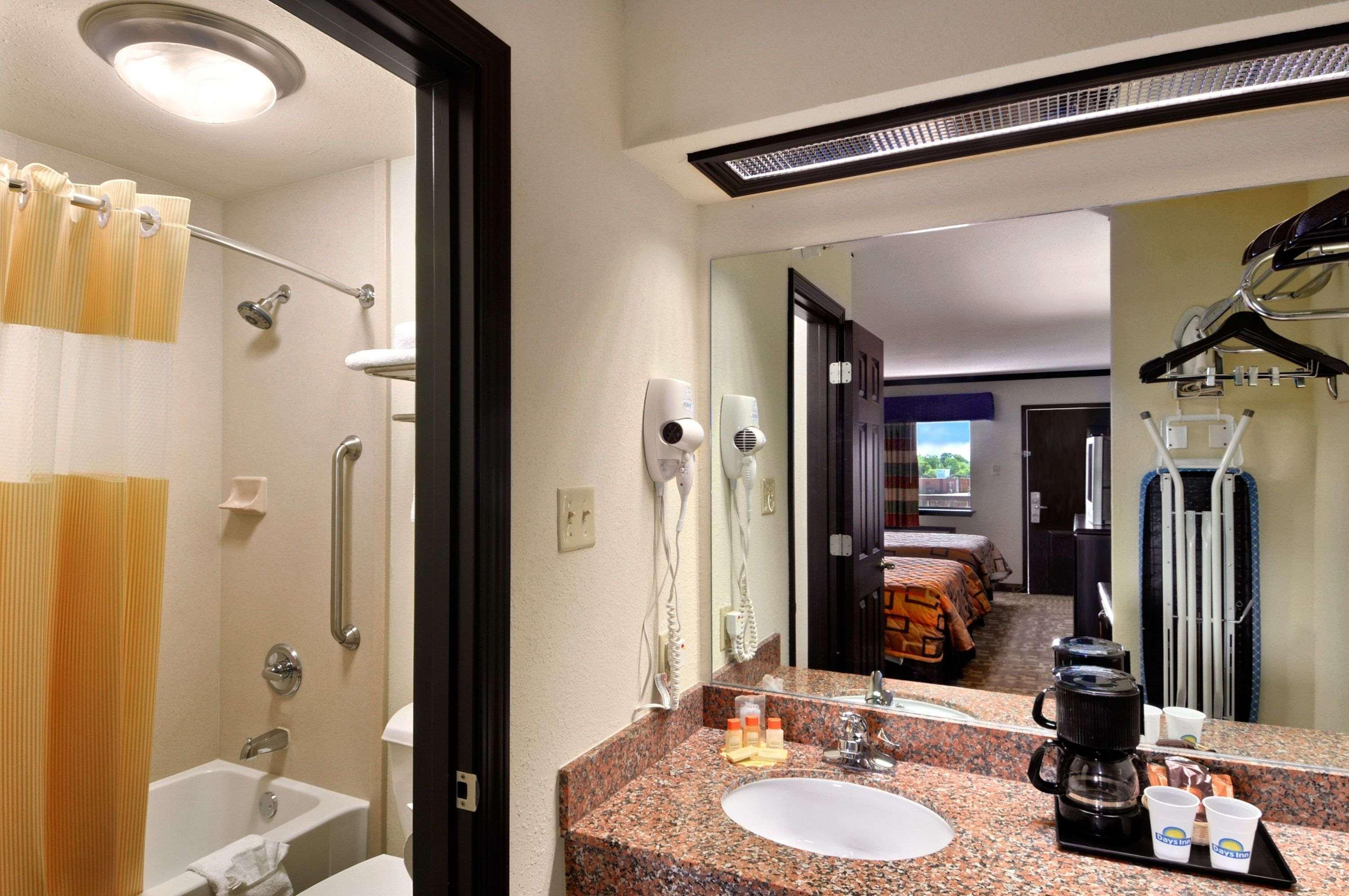 Days Inn By Wyndham Oklahoma City/Moore Luaran gambar