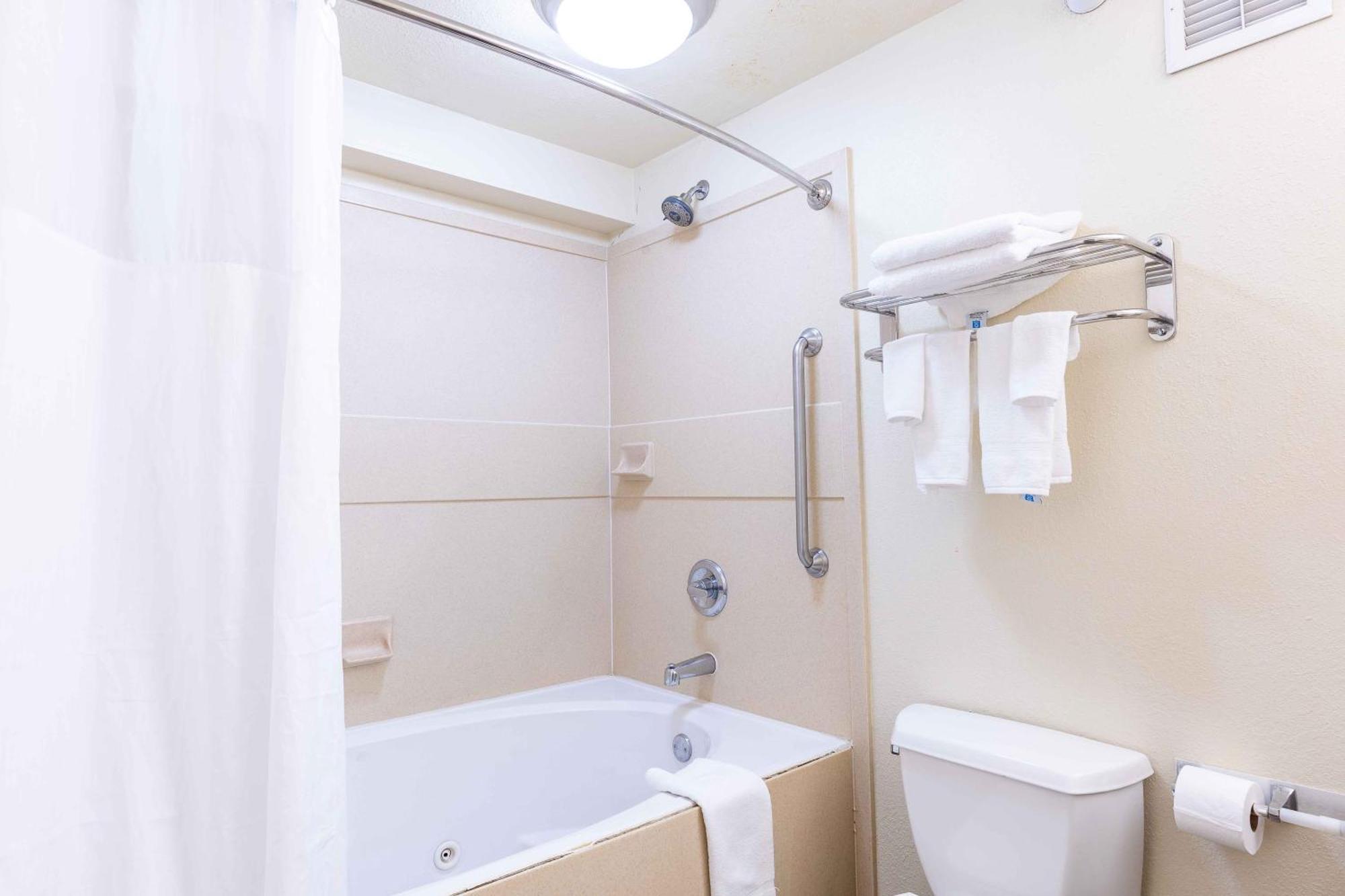 Days Inn By Wyndham Oklahoma City/Moore Luaran gambar
